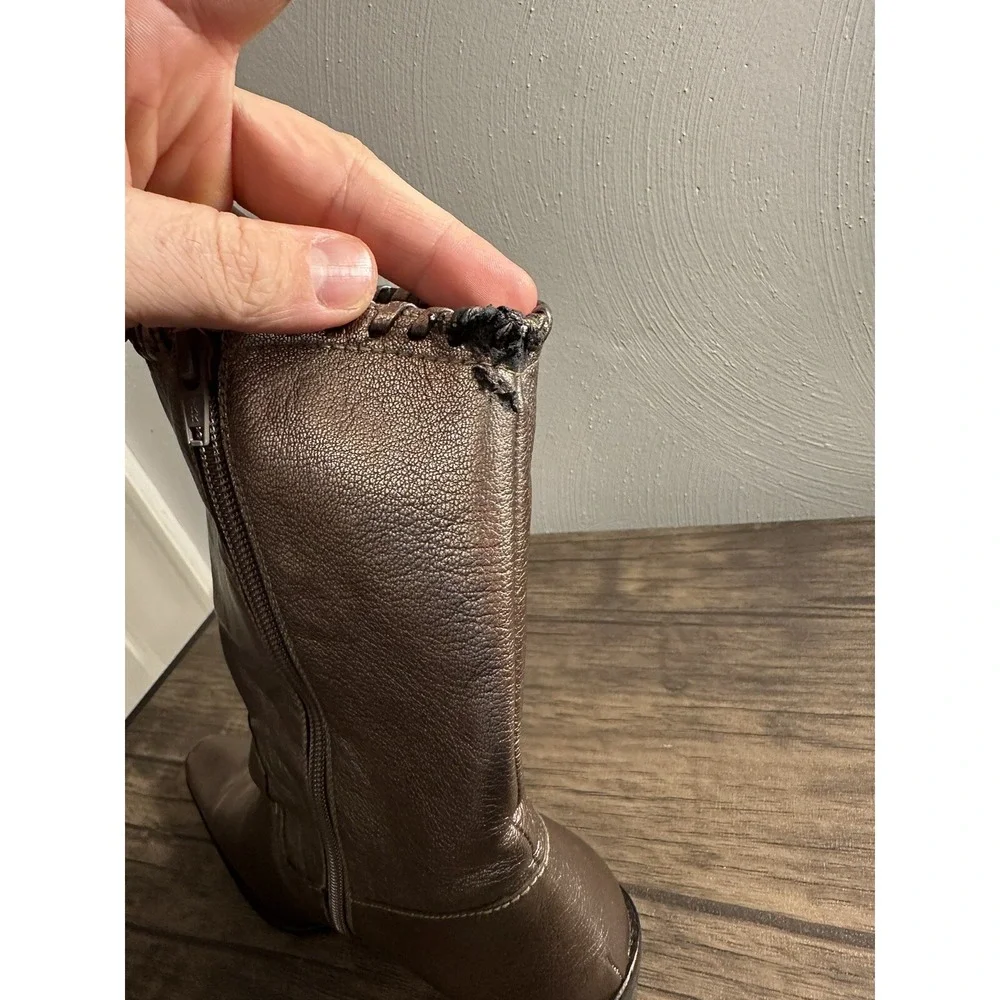 STUART WEITZMAN Women's Leather Whipstitch Trim Western‎ Ankle Boots Size 8 M